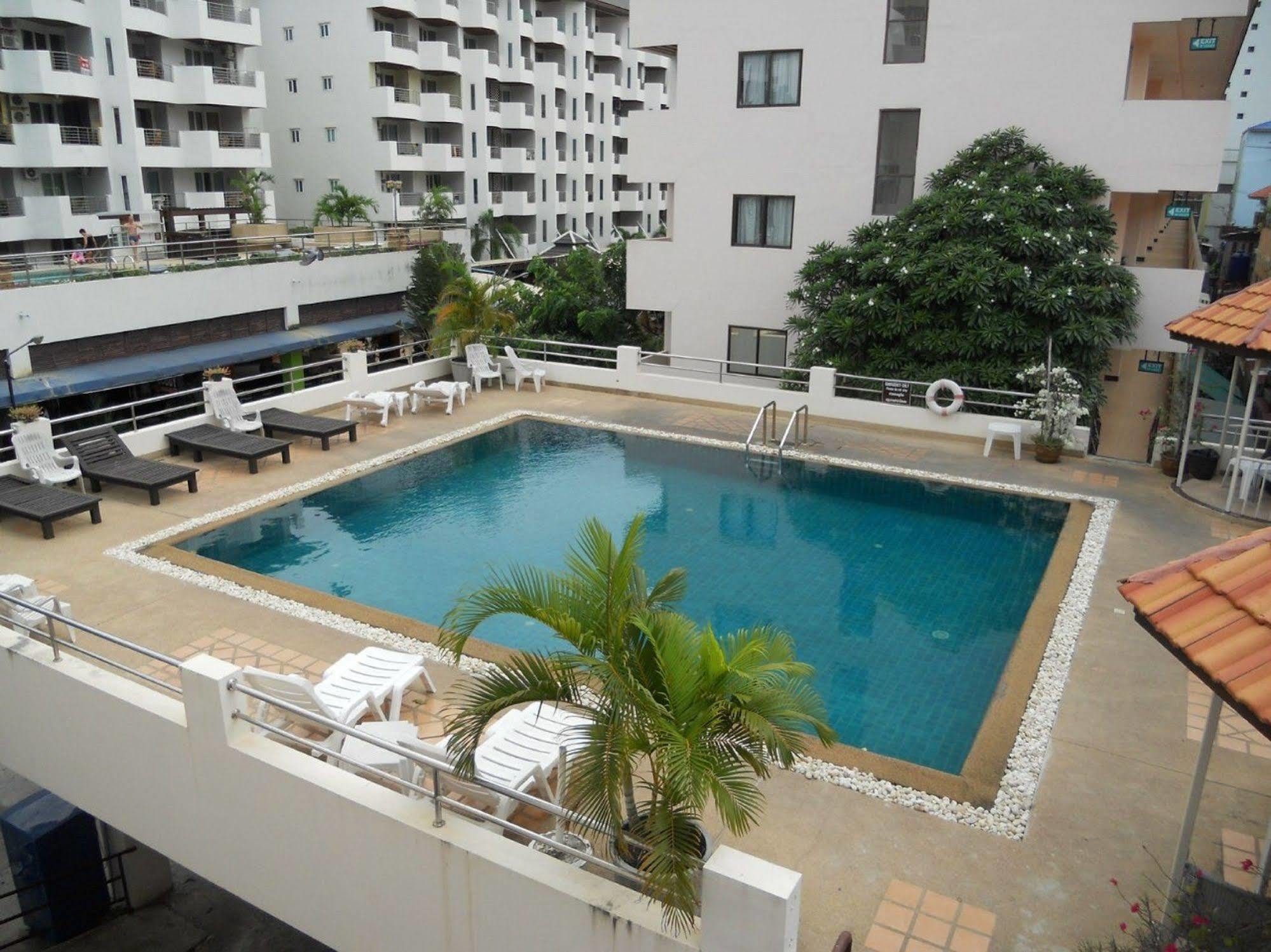 Jomtien Good Luck Apartment Zewnętrze zdjęcie